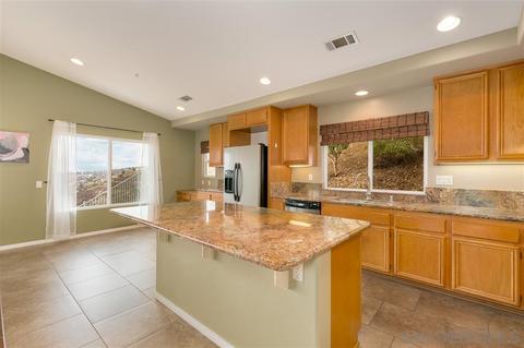 10034 Destiny Mountain Ct, Spring Valley, CA 91978 photo 5