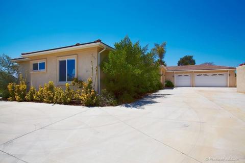 4680 Sleeping Indian Rd, Fallbrook, CA 92028 photo 1