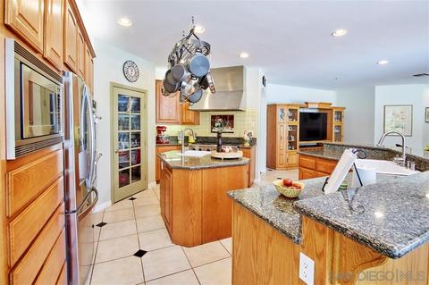 9352 Lemon Ave, La Mesa, CA 91941 photo 12