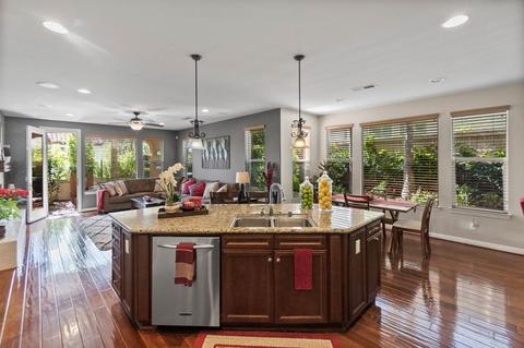 7085 Crystalline Dr, Carlsbad, CA 92011 photo 8