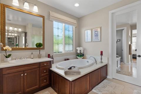 7085 Crystalline Dr, Carlsbad, CA 92011 photo 23