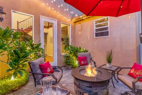 7085 Crystalline Dr, Carlsbad, CA 92011 photo 4