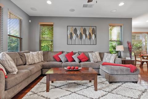 7085 Crystalline Dr, Carlsbad, CA 92011 photo 16
