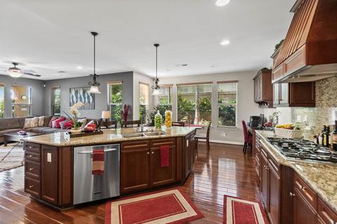 7085 Crystalline Dr, Carlsbad, CA 92011 photo 7