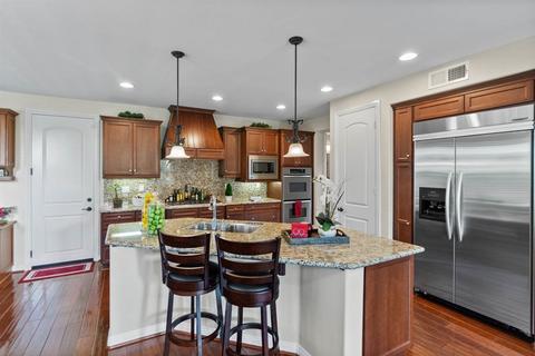 7085 Crystalline Dr, Carlsbad, CA 92011 photo 9