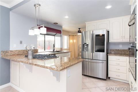 723 E J St, Chula Vista, CA 91910 photo 8