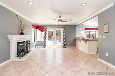 723 E J St, Chula Vista, CA 91910 photo 5