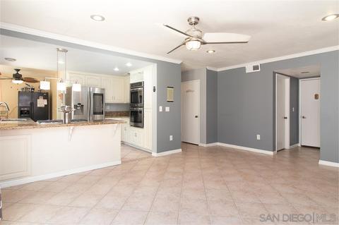 723 E J St, Chula Vista, CA 91910 photo 9