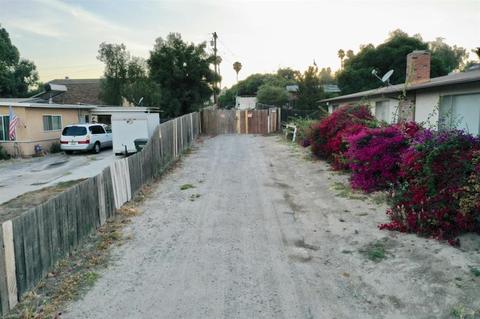 730 Highland Dr, Vista, CA 92083 photo 6