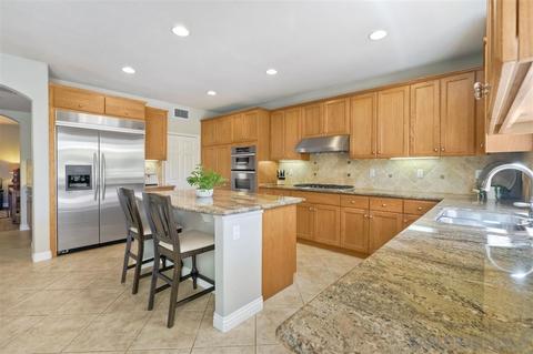 125 Double Eagle Gln, Escondido, CA 92026 photo 10