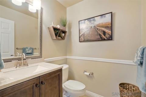 125 Double Eagle Gln, Escondido, CA 92026 photo 13