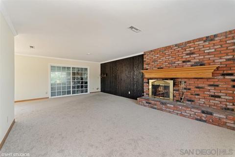 7960 Soper, La Mesa, CA 91942 photo 3
