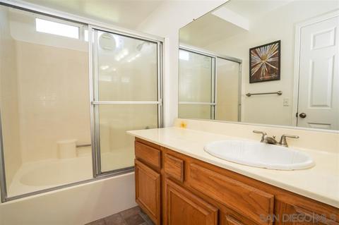 8824 Burkshire Pl, Lakeside, CA 92040 photo 14