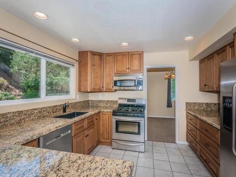 1126 Senwood Way, Fallbrook, CA 92028 photo 14