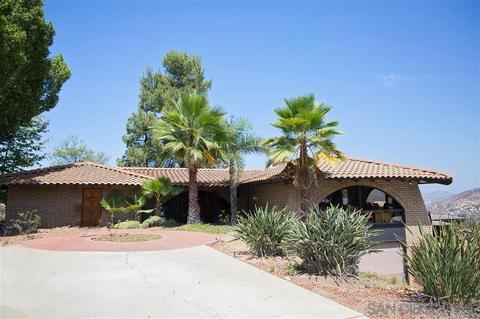 835 Mountain View Pl, El Cajon, CA 92021 photo 1