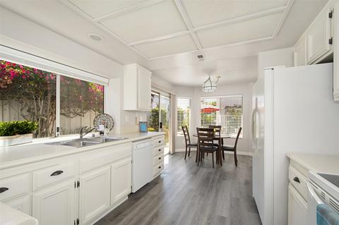 5026 Corinthia, Oceanside, CA 92056 photo 8