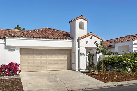 5026 Corinthia, Oceanside, CA 92056 photo 2