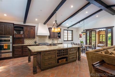 2126 Woodwind Dr, Encinitas, CA 92024 photo 5