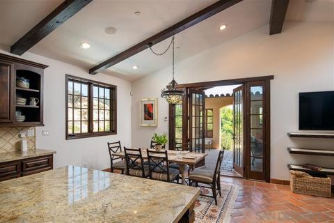 2126 Woodwind Dr, Encinitas, CA 92024 photo 9