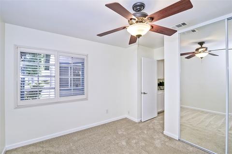 2489 Turnbridge Gln, Escondido, CA 92027 photo 15
