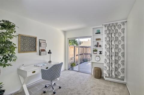 2489 Turnbridge Gln, Escondido, CA 92027 photo 12