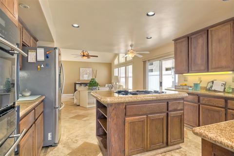 5212 Via Pauma, Oceanside, CA 92057 photo 8