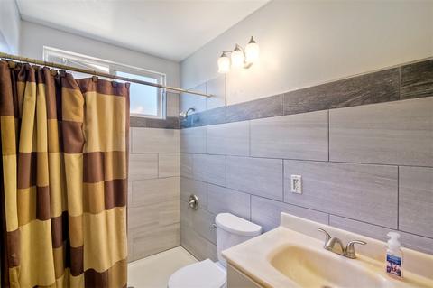 709 S Midway Dr, Escondido, CA 92027 photo 22