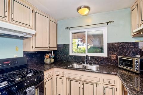 709 S Midway Dr, Escondido, CA 92027 photo 13