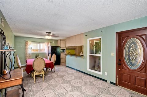 709 S Midway Dr, Escondido, CA 92027 photo 9