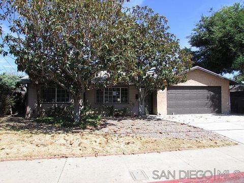 1270 E Washington Ave, Escondido, CA 92027 photo 2