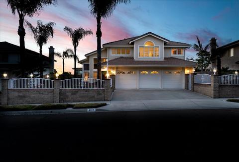 8494 Mesa Heights Rd, Santee, CA 92071 photo 2