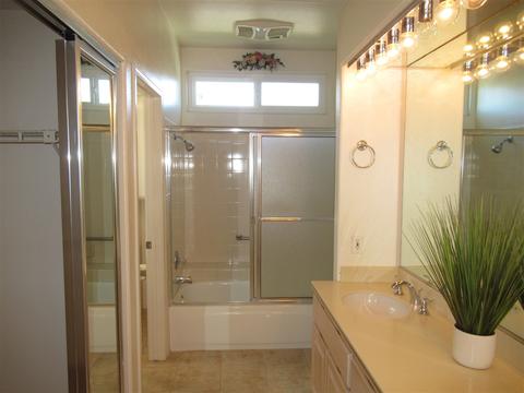 4973 Alicante Way, Oceanside, CA 92056 photo 18