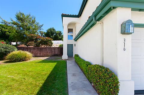316 Arroyo Vis, Fallbrook, CA 92028 photo 2