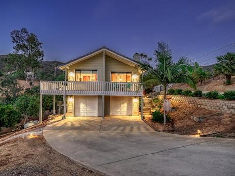 2152 Alessandro Trl, Vista, CA 92084 photo 3