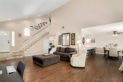 3773 Via Baldona, Oceanside, CA 92056 photo 4