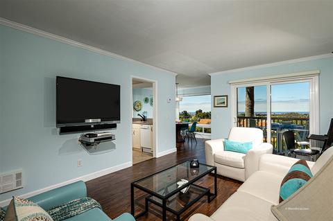 908 Caminito Madrigal #E, Carlsbad, CA 92011 photo 12