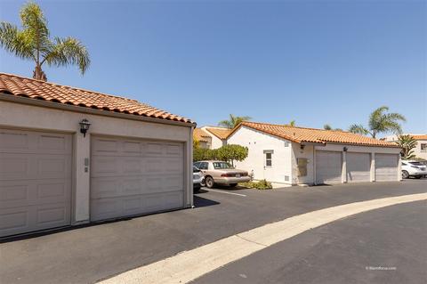 908 Caminito Madrigal #E, Carlsbad, CA 92011 photo 25