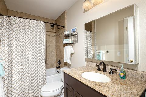 908 Caminito Madrigal #E, Carlsbad, CA 92011 photo 10