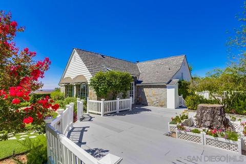 4550 Panorama Dr, La Mesa, CA 91941 photo 6