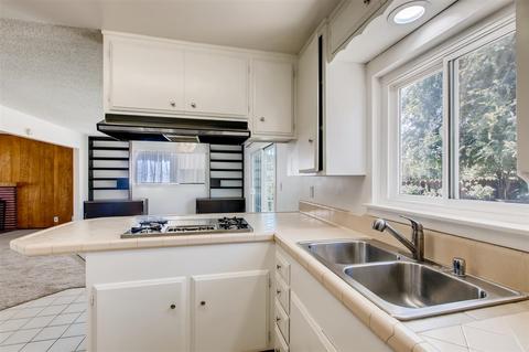 1430 Moon Rd, Vista, CA 92083 photo 12