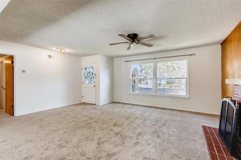1430 Moon Rd, Vista, CA 92083 photo 5