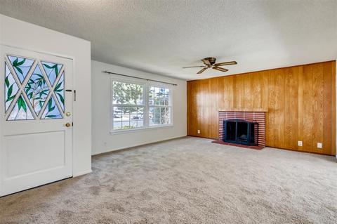 1430 Moon Rd, Vista, CA 92083 photo 4