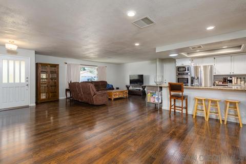 23446 Everett Pl, Ramona, CA 92065 photo 3