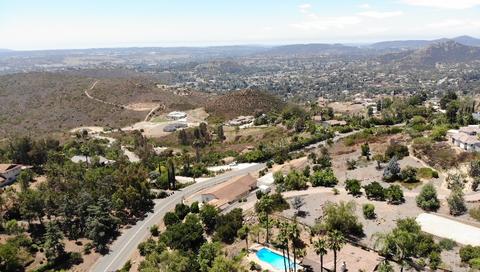 14830 High Valley Rd, Poway, CA 92064 photo 3