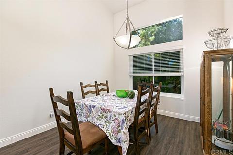 1199 Sunglow Dr, Oceanside, CA 92056 photo 4
