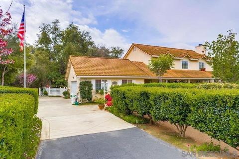 2736 Secret Lake Ln, Fallbrook, CA 92028 photo 1