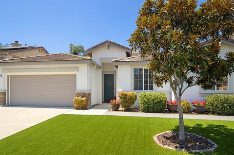 921 Glendora Dr, Oceanside, CA 92057 photo 2