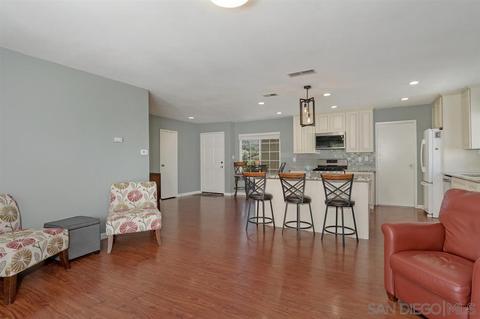 12215 Buckskin Trl, Poway, CA 92064 photo 5
