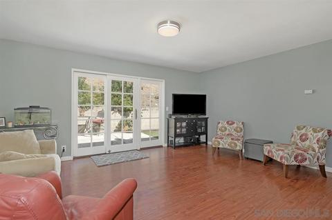 12215 Buckskin Trl, Poway, CA 92064 photo 4