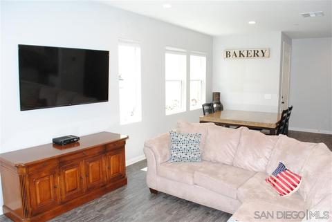 8615 Sage Shadow Dr, Lakeside, CA 92040 photo 5